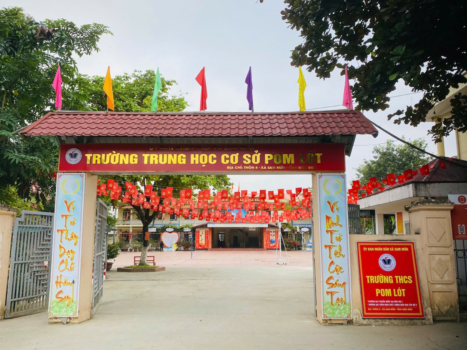 TRƯỜNG THCS POM LÓT - XÃ SAM MỨN